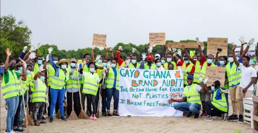 GAYO, GYEM, Human Rights Reporters Ghana, et al. mark World Cleanup Day 2021; rid Labadi Beach of pollutants